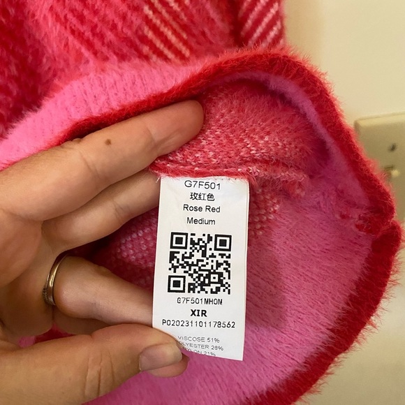 Women's Pink Red Plaid Cardigan Sweater Size M Rose Red - Picture 5 of 5